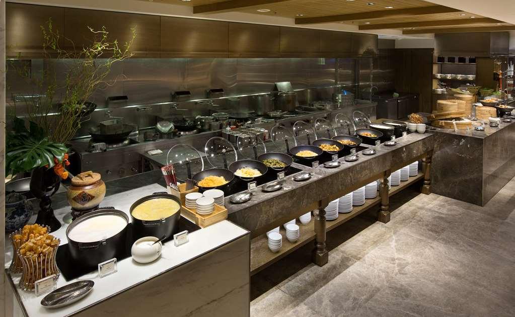Grand Hyatt Taipei Hotel Étterem fotó A buffet at a hotel
